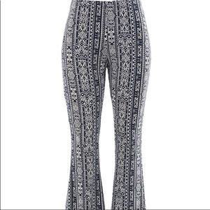 Fashionimucs Boho Flare Pants - size small